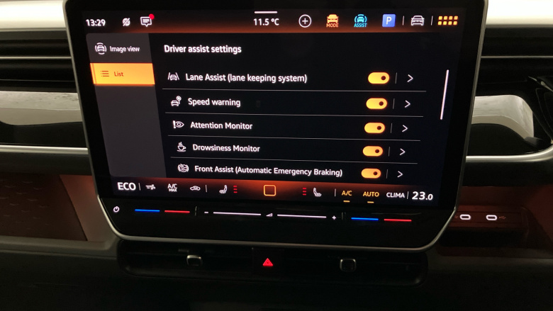 Volkswagen ID. Buzz 210kW Life Pro 86kWh 5dr LWB Auto [7 Seat] Electric Estate